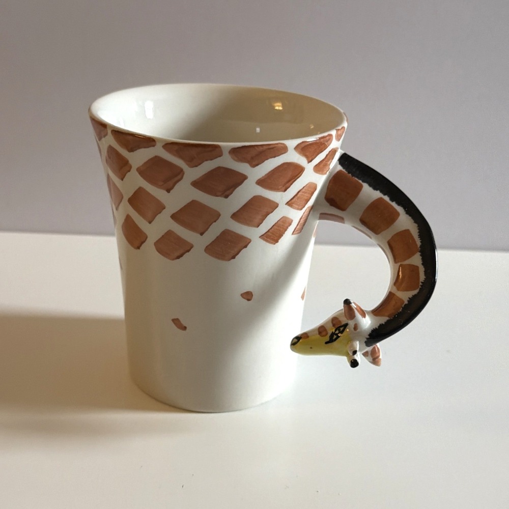 Pier One Giraffe Mug Hand Painted Stoneware Cup 3D Design‎ Unique Animal Lover